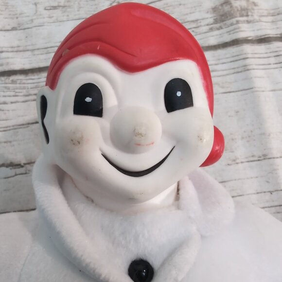 Carnaval de Québec Bonhomme Plush Doll White Mascot Toy – Collectible - Picture 2 of 7